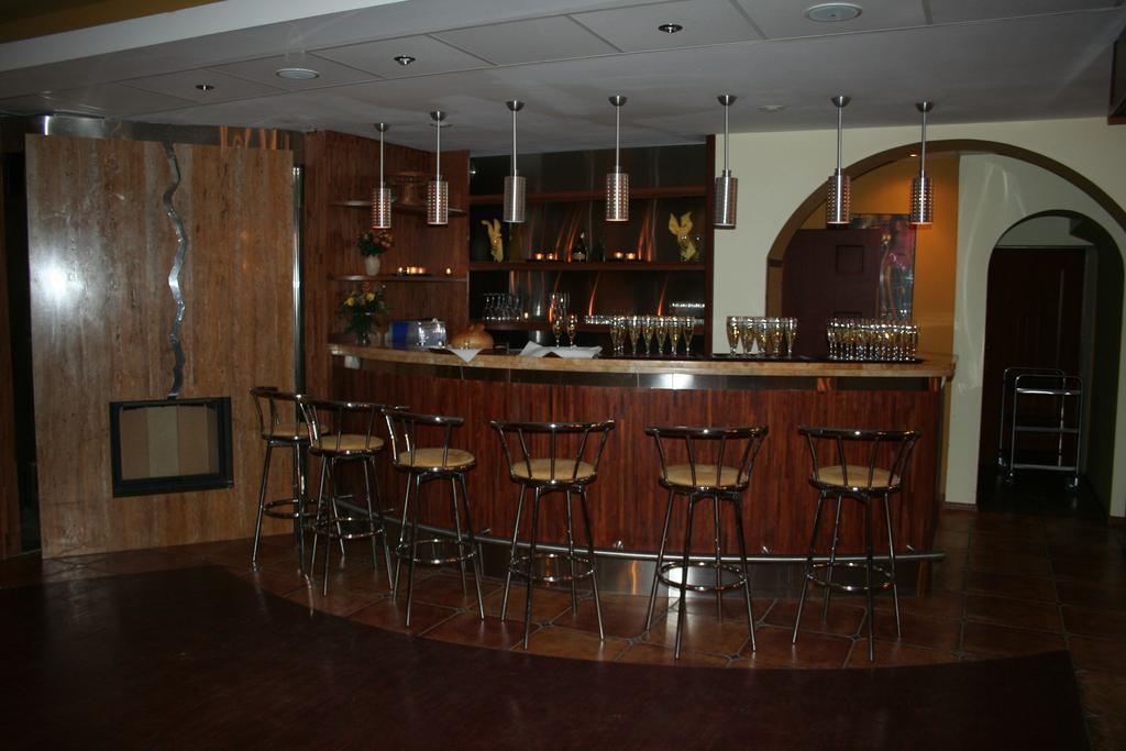 特尼斯楼酒店 马尔基 外观 照片